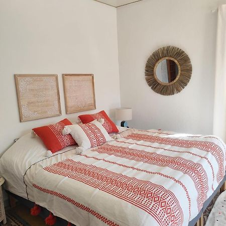 Bed and Breakfast Casa Louisa Serralongue Exteriér fotografie