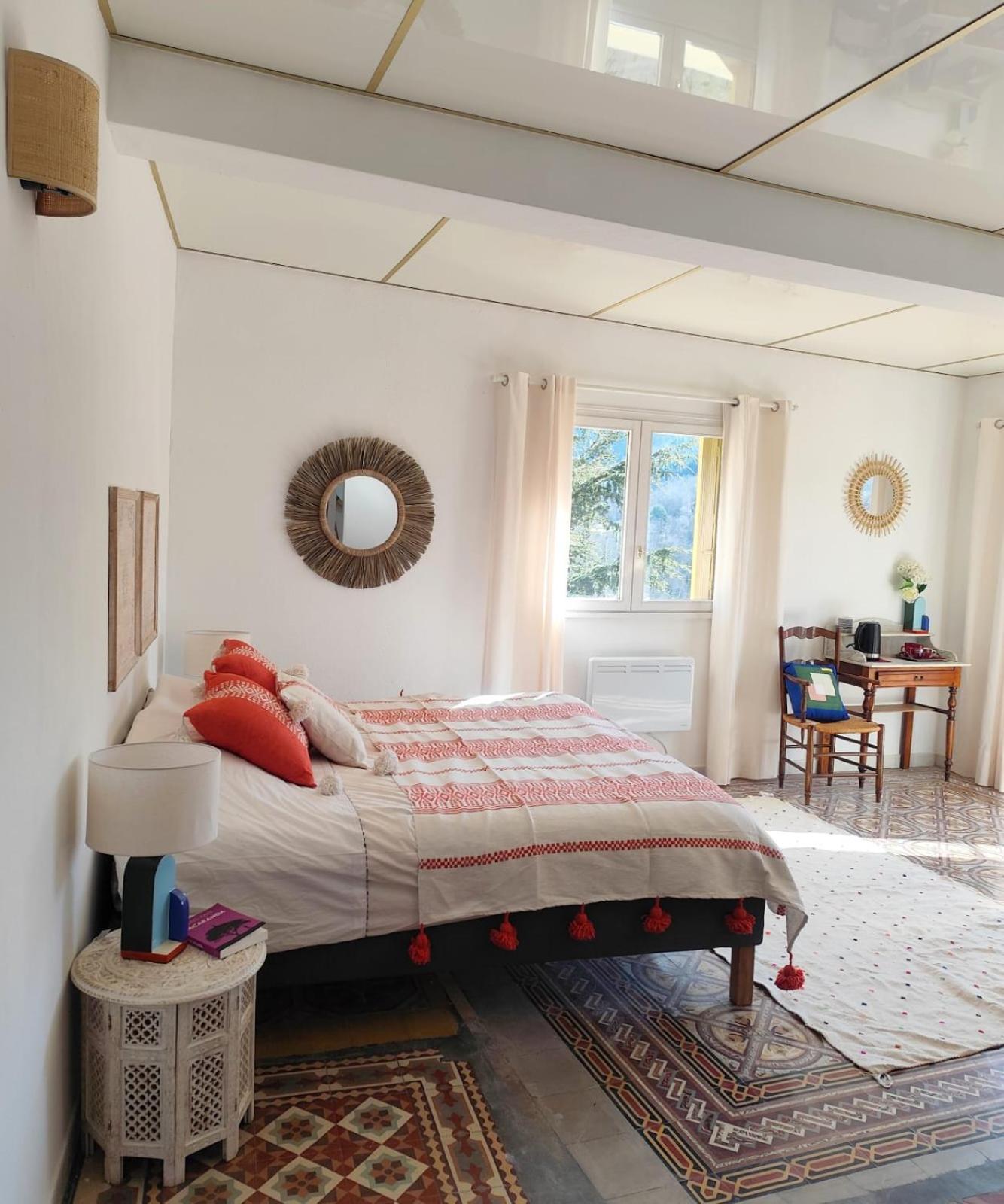 Bed and Breakfast Casa Louisa Serralongue Exteriér fotografie